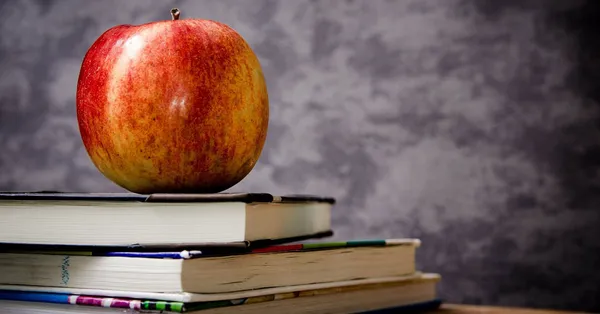 10 Characteristics of Excellent Teachers