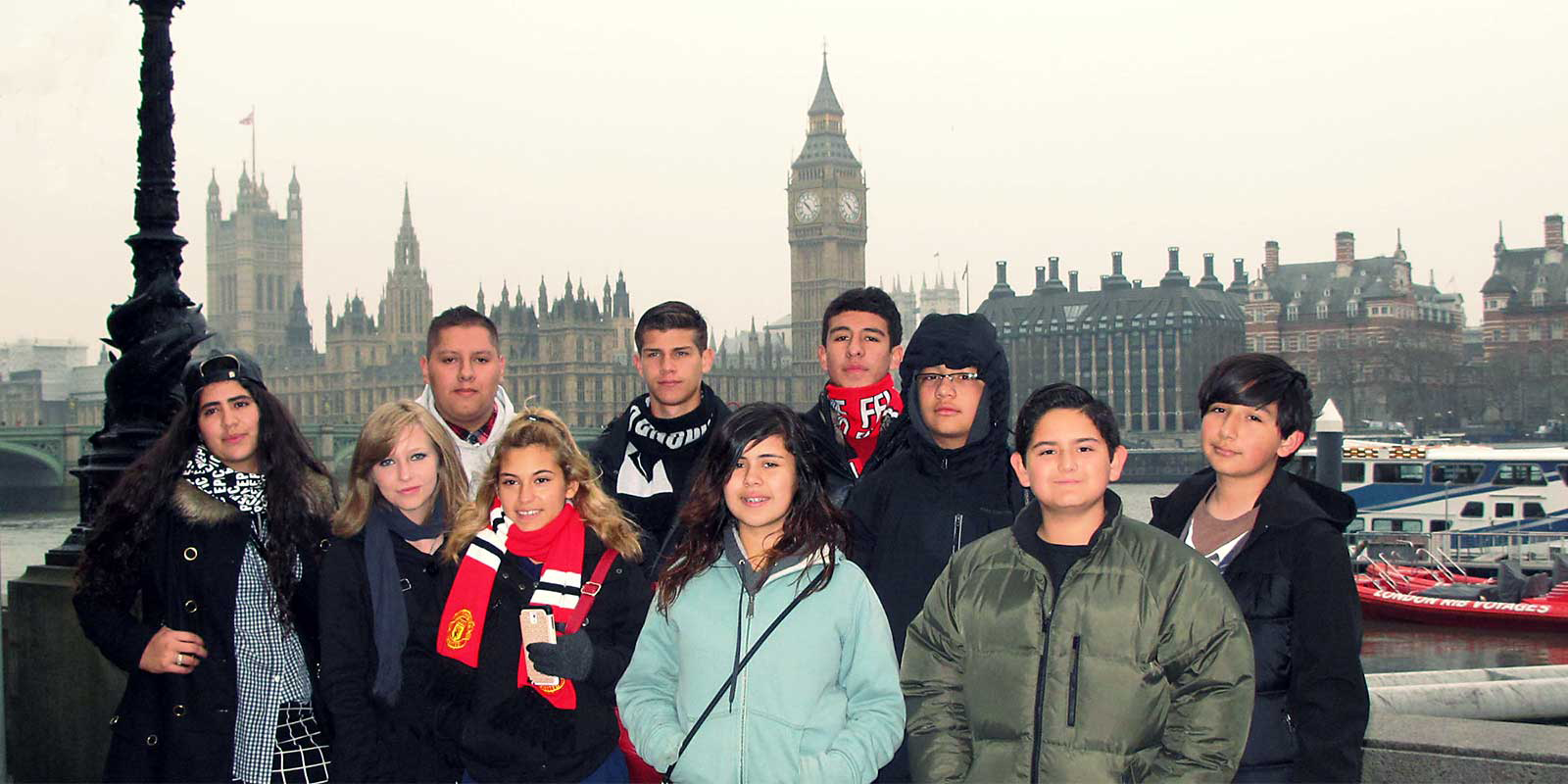 TIA students experiencing international culture